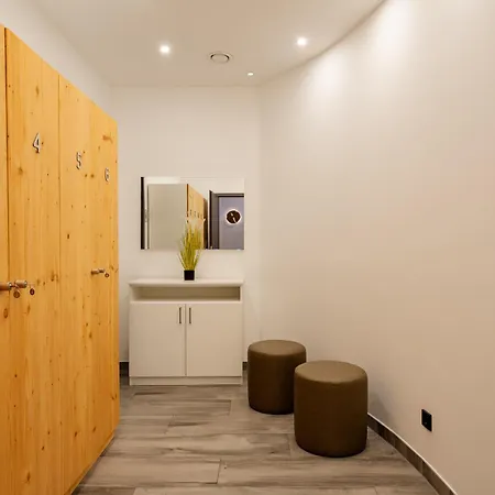 Tolle 5 Sterne Ostseequartier Mit Dem Wunderschoenem Suedbalkon * Wustrow (Fischland)